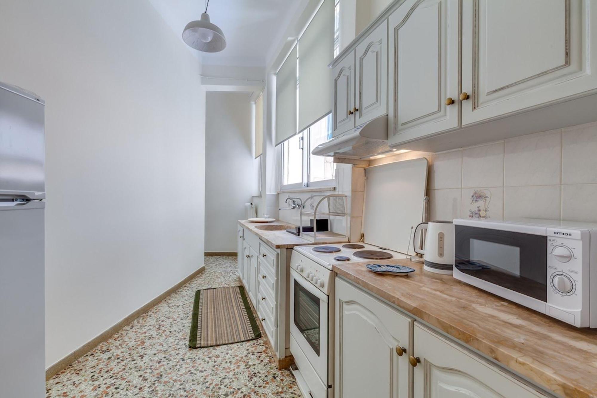 Samouil Apartment Steps From The Beach Chania  Exteriör bild